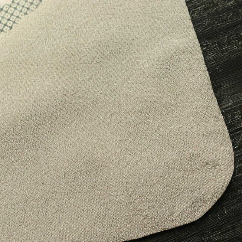 小紋 縮緬 飛び柄 正絹 古典柄 袷仕立て 身丈164.5cm 裄丈68cm リサイクル着物 雪輪 花びら 着物 くすみパープル 紫・藤色_画像16