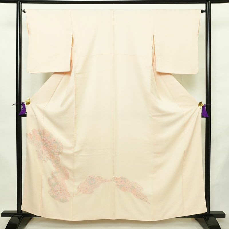 付け下げ 良品 スワトウ刺繍 正絹 花柄 袷仕立て 身丈160cm 裄丈64.5cm リサイクル着物 着物 入学式 卒業式 七五三 お宮参り フォーマル 洒落 ピンク_画像1