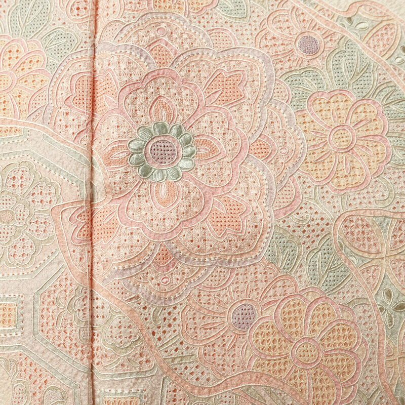 付け下げ 良品 スワトウ刺繍 正絹 花柄 袷仕立て 身丈160cm 裄丈64.5cm リサイクル着物 着物 入学式 卒業式 七五三 お宮参り フォーマル 洒落 ピンク_画像7