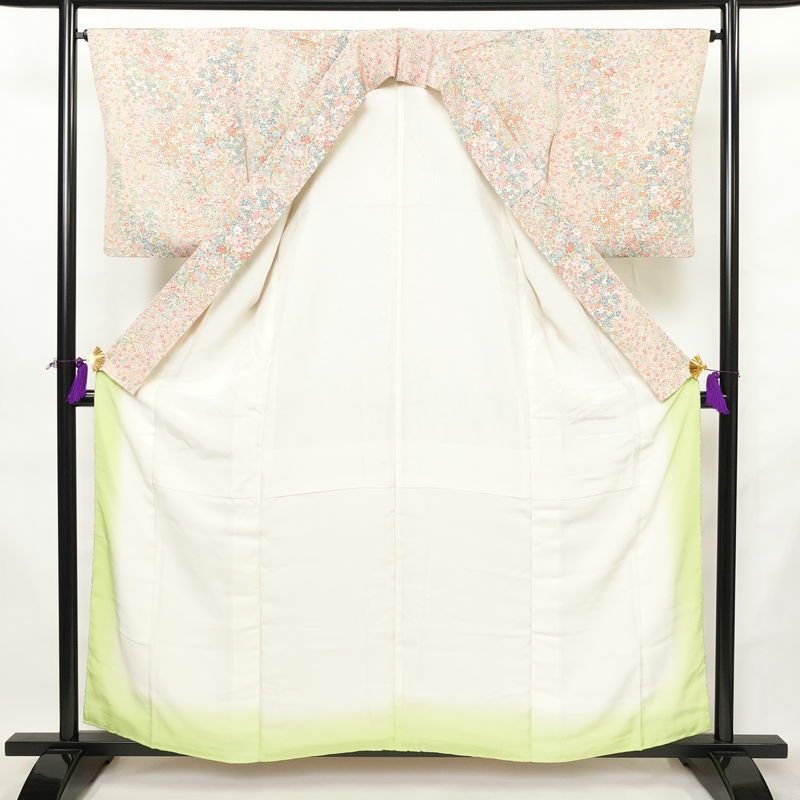 小紋 総柄 正絹 花柄 袷仕立て 身丈157.5cm 裄丈64.5cm リサイクル着物 着物 ピンク_画像3