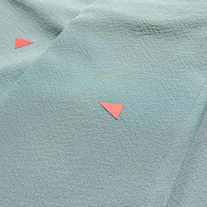 色無地 縮緬 一つ紋付き 丹後ちりめん 正絹 無地 袷仕立て 身丈160.5cm 裄丈63cm リサイクル着物 着物 お茶会 フォーマル 青・紺_画像16