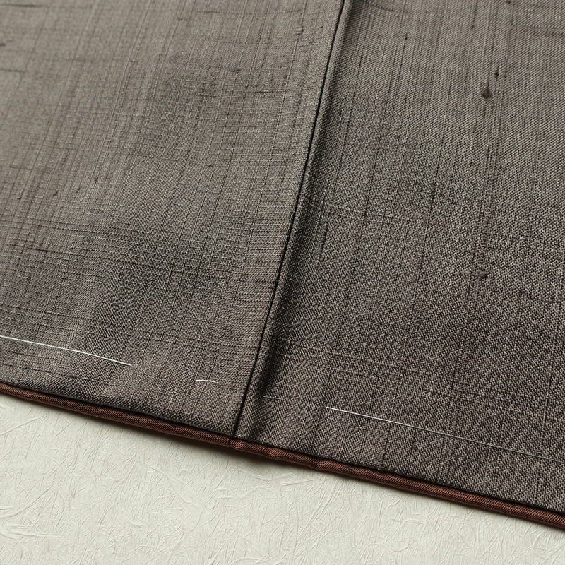 付け下げ 良品 落款入り しつけ糸付き 正絹 風景柄 袷仕立て 身丈155.5cm 裄丈63.5cm リサイクル着物 着物 洒落 紬地 茶_画像11