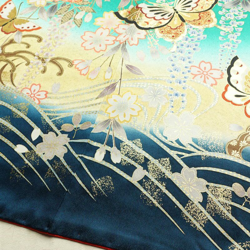 振袖 良品 金駒刺繍 正絹 蝶・昆虫柄 袷仕立て 身丈161cm 裄丈67cm リサイクル着物 着物 箔 金彩 成人式 二十歳の集い パーティー 華やか 緑・うぐいす色_画像13