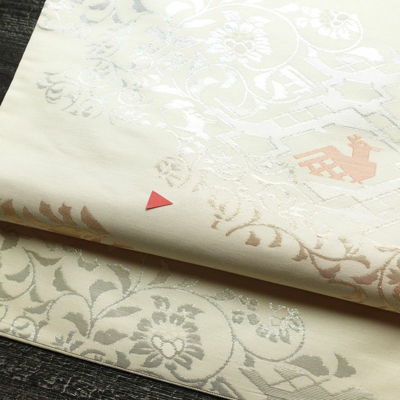 名古屋帯 六通柄 正絹 幾何学柄・抽象柄 名古屋仕立て なごや帯 リサイクル帯 帯 箔 モダン クリーム_画像6