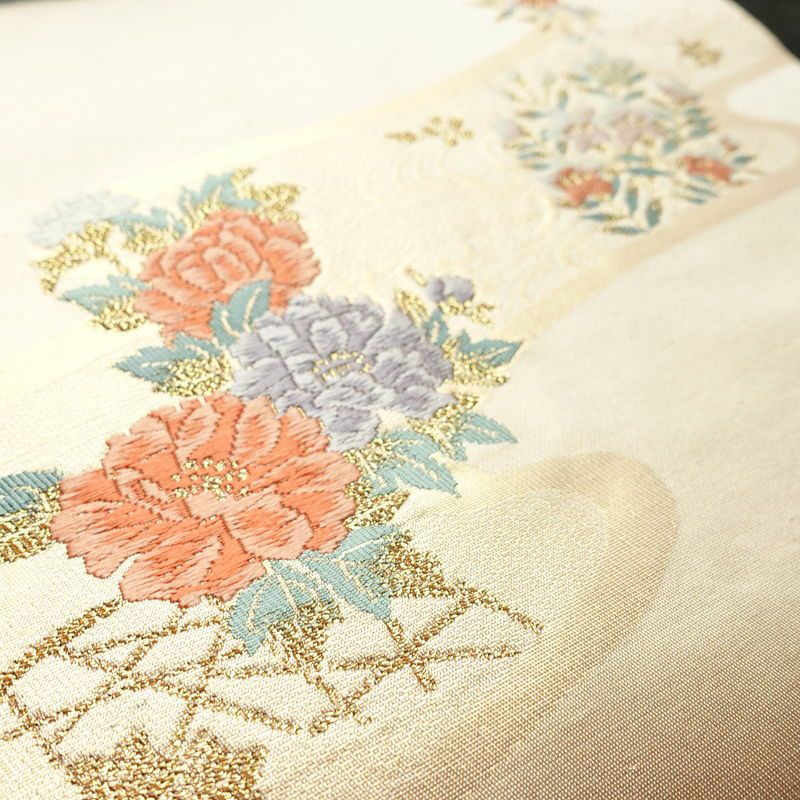 名古屋帯 太鼓柄 正絹 花柄 名古屋仕立て なごや帯 リサイクル帯 帯 箔 金糸 クリーム_画像3