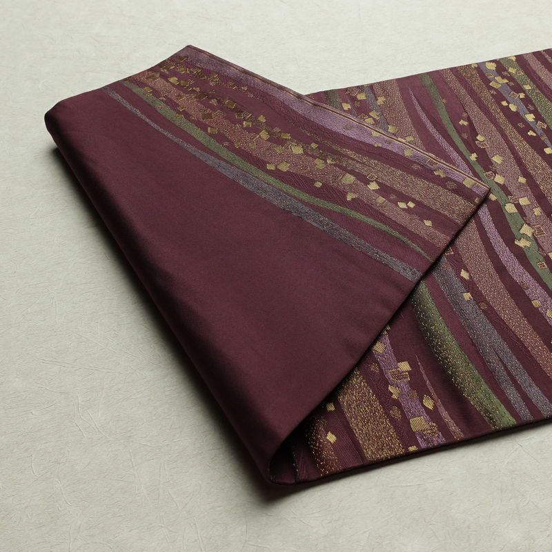 名古屋帯 六通柄 良品 正絹 縞柄・線柄 名古屋仕立て なごや帯 リサイクル帯 帯 箔 紫・藤色_画像9