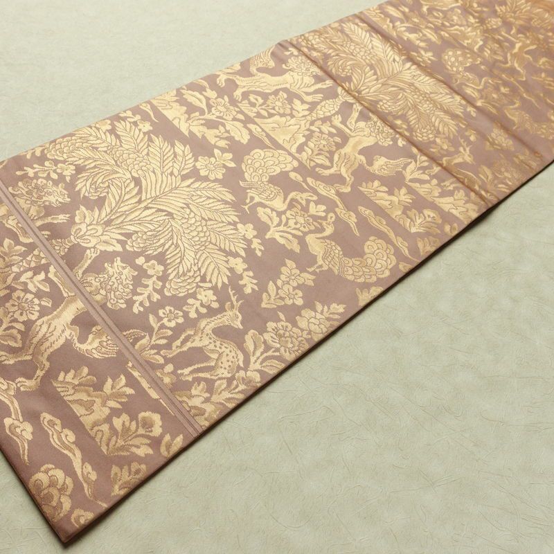 名古屋帯 六通柄 正絹 幾何学柄・抽象柄 名古屋仕立て なごや帯 リサイクル帯 帯 箔 小豆・エンジ_画像10