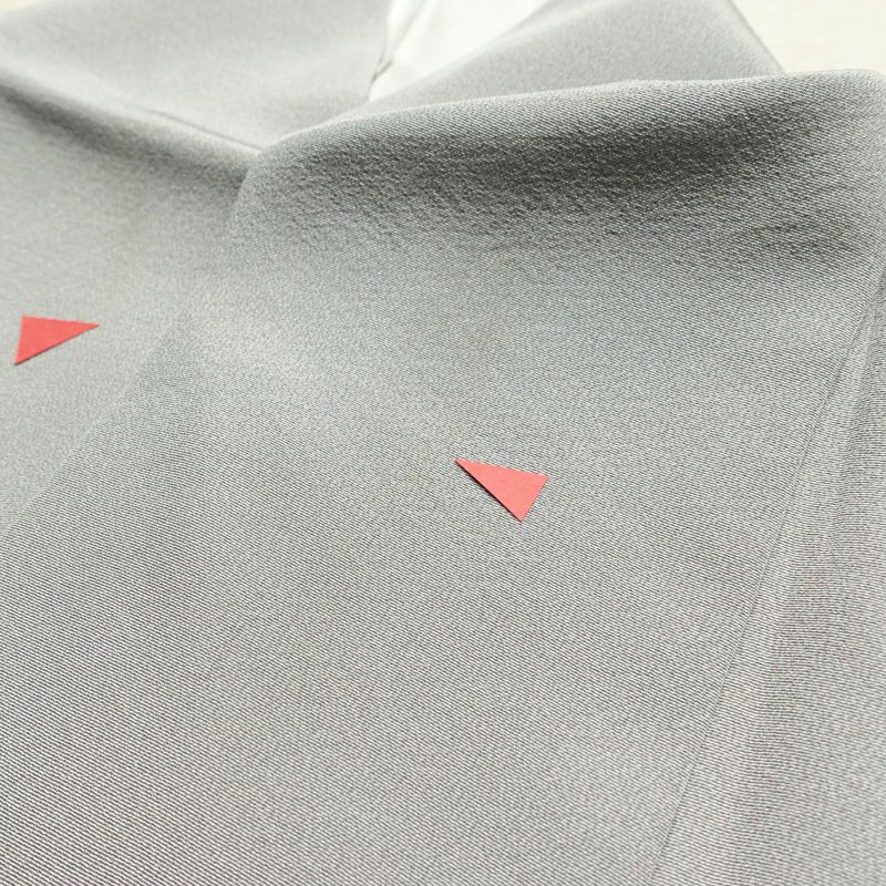 色留袖 落款入り 縮緬 正絹 幾何学柄・抽象柄 袷仕立て 身丈157.5cm 裄丈63.5cm リサイクル着物 着物 共八掛 シンプル グレー_画像19