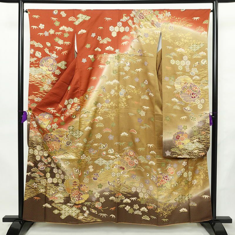 振袖 良品 金駒刺繍 正絹 古典柄 袷仕立て 身丈159.5cm 裄丈65cm リサイクル着物 着物 箔 金彩 成人式 二十歳 二十歳の集い フォーマル 華やか 菊 黄・黄土色_画像1