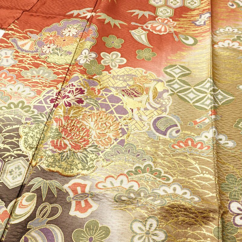 振袖 良品 金駒刺繍 正絹 古典柄 袷仕立て 身丈159.5cm 裄丈65cm リサイクル着物 着物 箔 金彩 成人式 二十歳 二十歳の集い フォーマル 華やか 菊 黄・黄土色_画像5