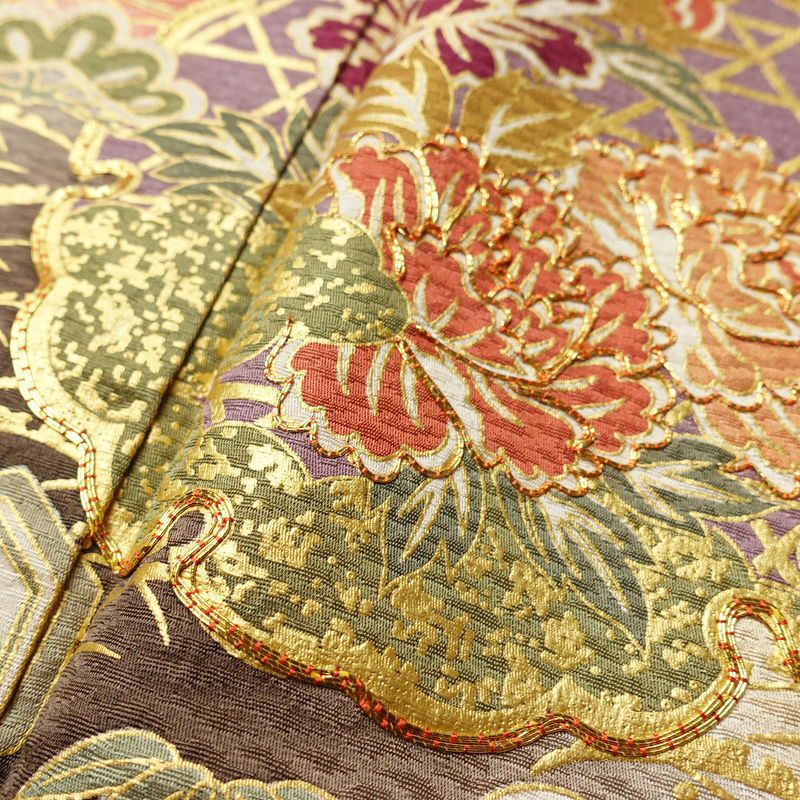 振袖 良品 金駒刺繍 正絹 古典柄 袷仕立て 身丈159.5cm 裄丈65cm リサイクル着物 着物 箔 金彩 成人式 二十歳 二十歳の集い フォーマル 華やか 菊 黄・黄土色_画像7