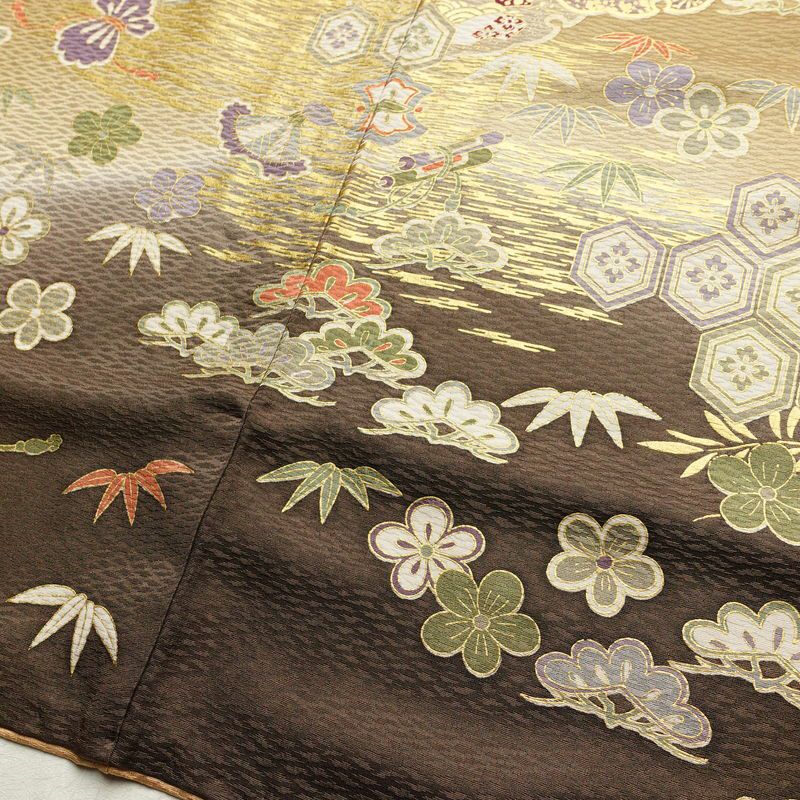 振袖 良品 金駒刺繍 正絹 古典柄 袷仕立て 身丈159.5cm 裄丈65cm リサイクル着物 着物 箔 金彩 成人式 二十歳 二十歳の集い フォーマル 華やか 菊 黄・黄土色_画像14
