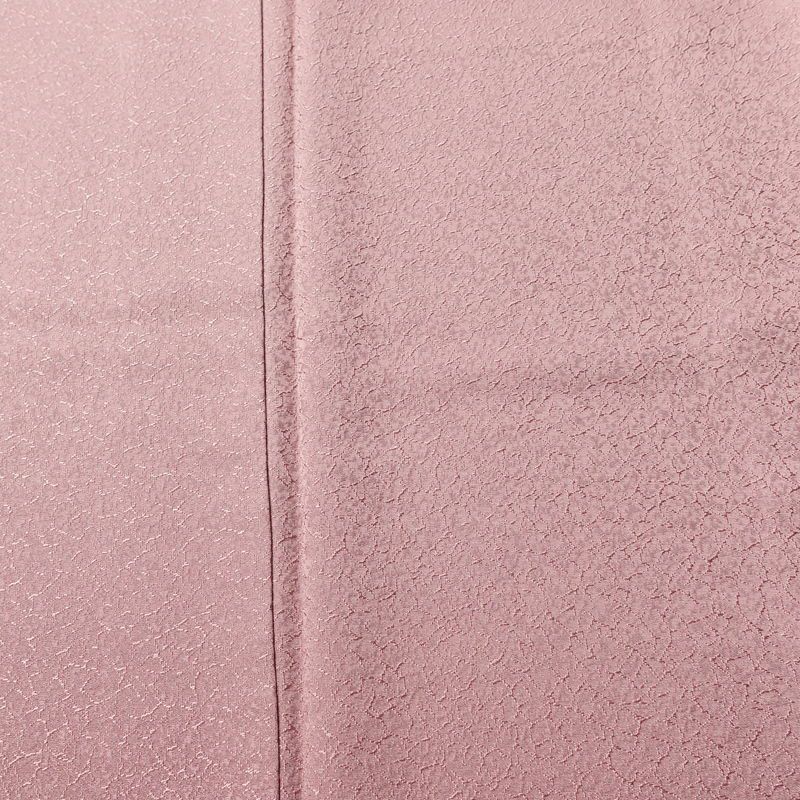 色無地 美品 しつけ糸付き 一つ紋付き 正絹 その他の柄 袷仕立て 身丈156cm 裄丈61cm リサイクル着物 着物 お茶会 フォーマル シンプル 紫・藤色_画像6