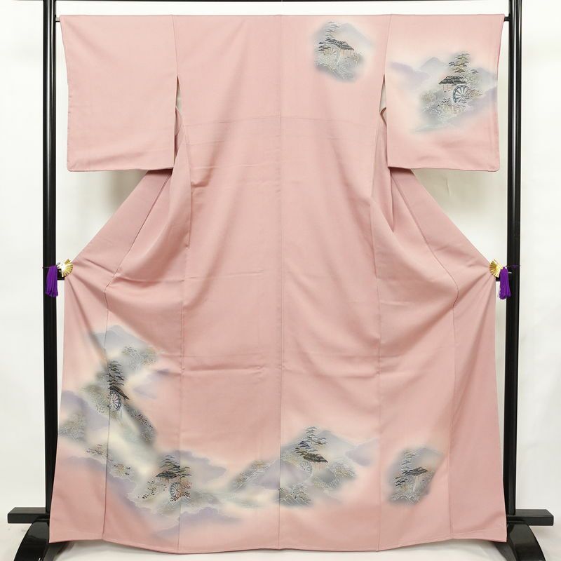 付け下げ 良品 しつけ糸付き 正絹 風景柄 袷仕立て 身丈166.5cm 裄丈66cm リサイクル着物 着物 箔 入学式 卒業式 七五三 お宮参り フォーマル 紫・藤色_画像1