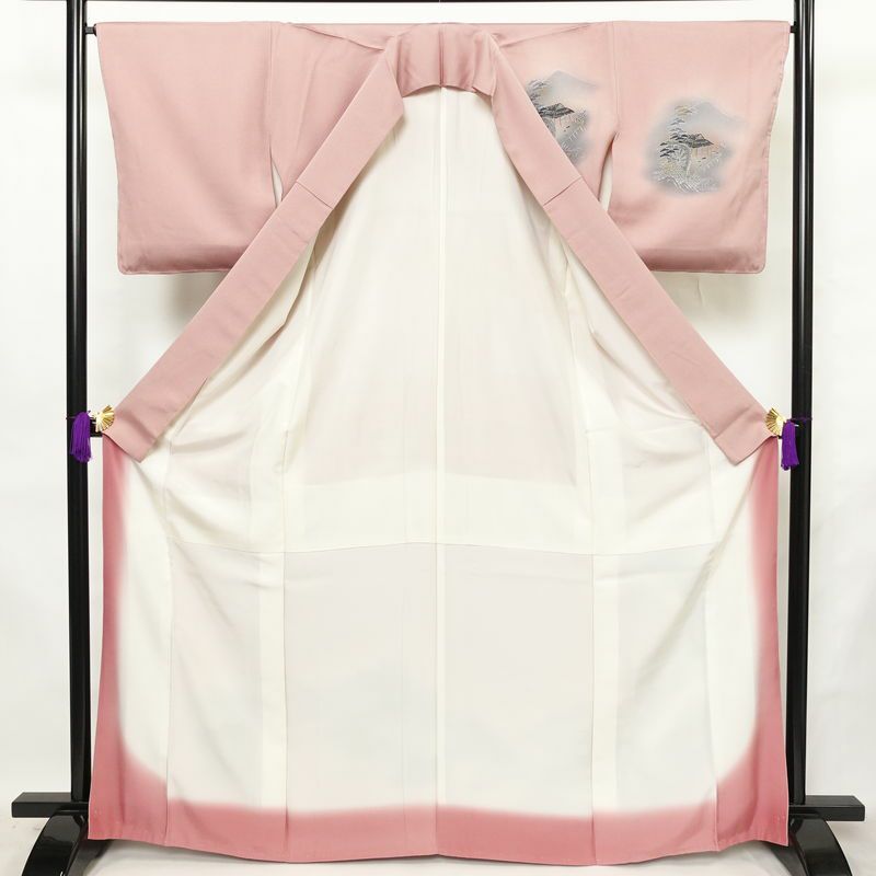 付け下げ 良品 しつけ糸付き 正絹 風景柄 袷仕立て 身丈166.5cm 裄丈66cm リサイクル着物 着物 箔 入学式 卒業式 七五三 お宮参り フォーマル 紫・藤色_画像3