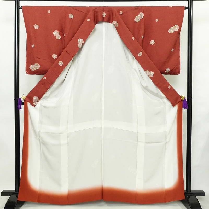 小紋 丹後ちりめん 嵯峨野 縮緬 飛び柄 正絹 花柄 袷仕立て 身丈163.5cm 裄丈65cm リサイクル着物 着物 モダン 小豆・エンジ_画像3