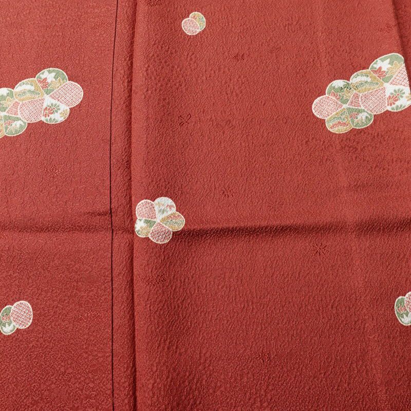 小紋 丹後ちりめん 嵯峨野 縮緬 飛び柄 正絹 花柄 袷仕立て 身丈163.5cm 裄丈65cm リサイクル着物 着物 モダン 小豆・エンジ_画像6