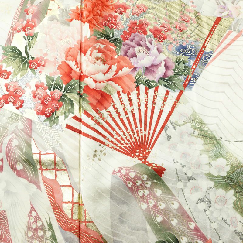 振袖 正絹 花柄 袷仕立て 身丈165cm 裄丈66cm リサイクル着物 着物 箔 金彩 結婚式 成人式 二十歳 二十歳の集い 多色使い_画像6