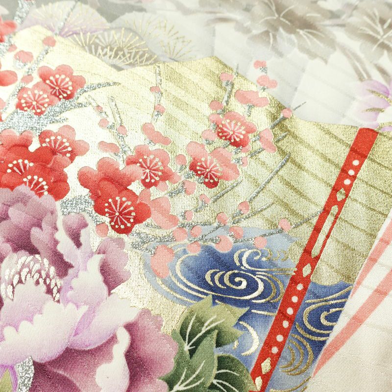 振袖 正絹 花柄 袷仕立て 身丈165cm 裄丈66cm リサイクル着物 着物 箔 金彩 結婚式 成人式 二十歳 二十歳の集い 多色使い_画像8