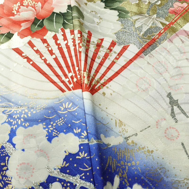 振袖 正絹 花柄 袷仕立て 身丈165cm 裄丈66cm リサイクル着物 着物 箔 金彩 結婚式 成人式 二十歳 二十歳の集い 多色使い_画像12