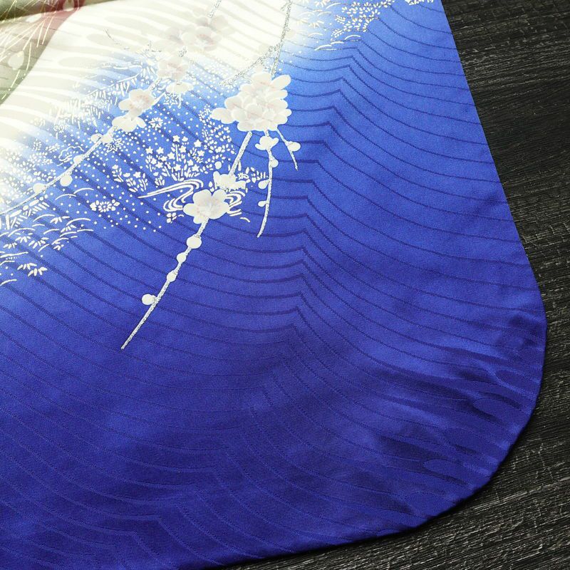 振袖 正絹 花柄 袷仕立て 身丈165cm 裄丈66cm リサイクル着物 着物 箔 金彩 結婚式 成人式 二十歳 二十歳の集い 多色使い_画像17