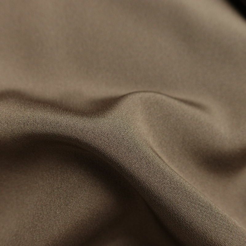 付け下げ 縮緬 金駒刺繍 正絹 木の葉・植物柄 袷仕立て 身丈153.5cm 裄丈63cm リサイクル着物 着物 箔 卒業式 フォーマル 茶_画像21