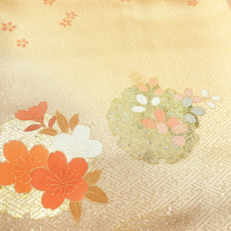 訪問着 良品 しつけ糸付き 綸子 正絹 木の葉・植物柄 袷仕立て 身丈163cm 裄丈67.5cm リサイクル着物 着物 箔 金彩 入学式 卒業式 七五三 お宮参り フォーマル 橙_画像8