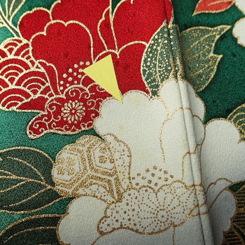 振袖 正絹 古典柄 袷仕立て 身丈161cm 裄丈63cm リサイクル着物 着物 箔 金彩 結婚式 成人式 二十歳 二十歳の集い パーティー フォーマル 華やか 菊 緑・うぐいす色_画像12