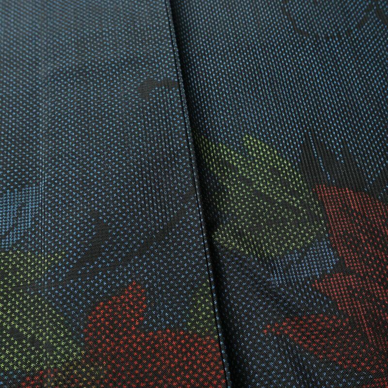 大島紬 良品 証紙なし しつけ糸付き 正絹 木の葉・植物柄 袷仕立て 身丈158.5cm 裄丈64.5cm リサイクル着物 着物 青・紺_画像11