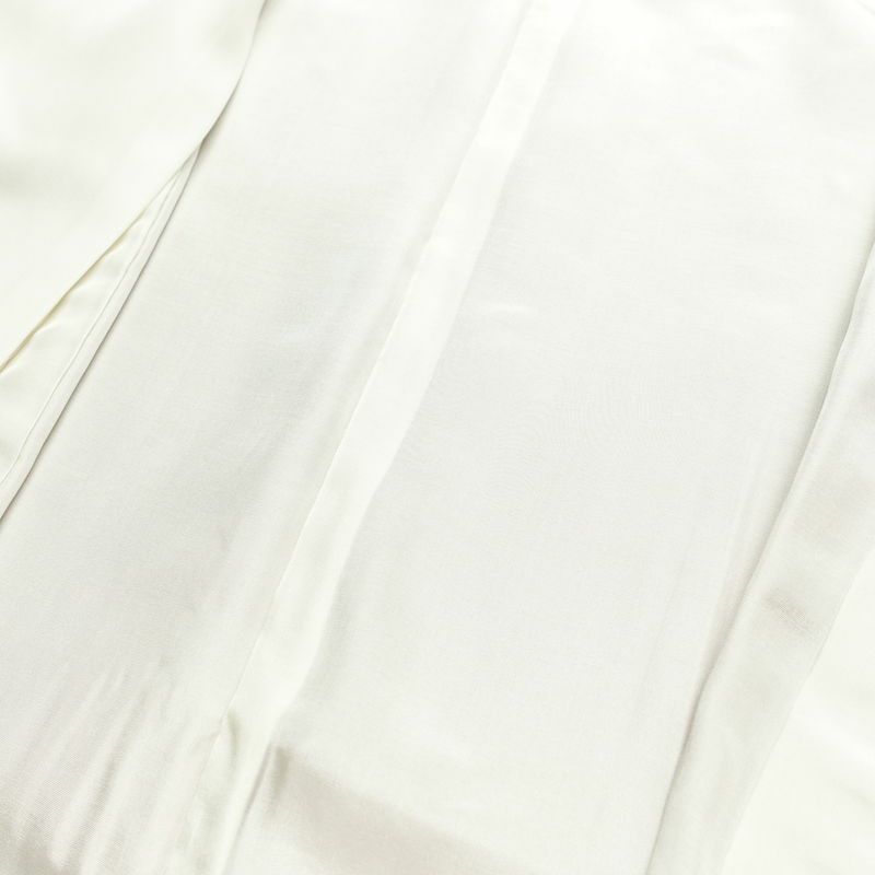 色留袖 美品 落款入り 縮緬 三つ紋付き 正絹 風景柄 袷仕立て 身丈163.5cm 裄丈66.5cm リサイクル着物 一部しつけ糸付き 着物 結婚式 パーティー フォーマル 松 ピンク_画像19