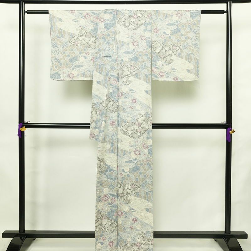 小紋 良品 しつけ糸付き 正絹 古典柄 袷仕立て 身丈162.5cm 裄丈65.5cm リサイクル着物 着物 青・紺_画像2