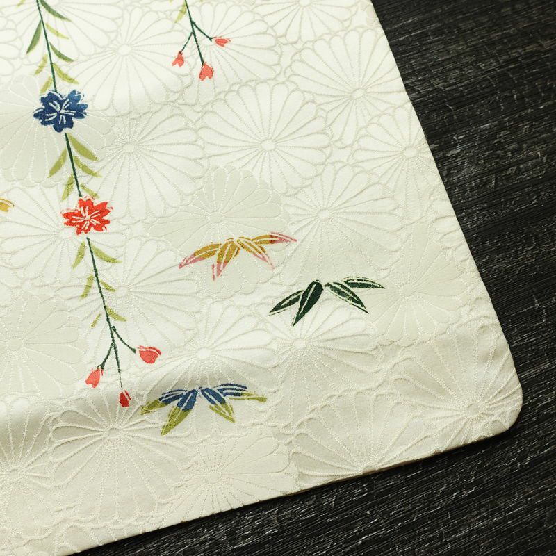 訪問着 正絹 花柄 袷仕立て 身丈163cm 裄丈63cm リサイクル着物 着物 結婚式 パーティー フォーマル 菊 白_画像16