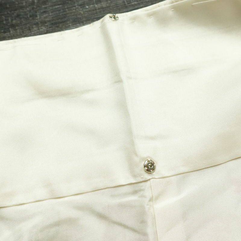 訪問着 正絹 花柄 袷仕立て 身丈163cm 裄丈63cm リサイクル着物 着物 結婚式 パーティー フォーマル 菊 白_画像20