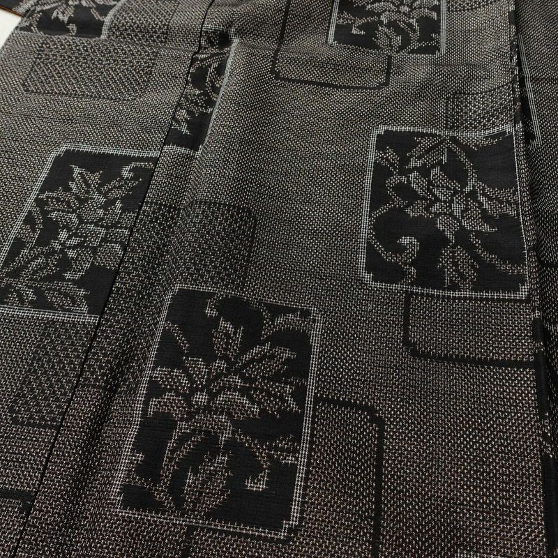 紬 良品 正絹 木の葉・植物柄 袷仕立て 身丈161.5cm 裄丈63cm リサイクル着物 着物 茶_画像5