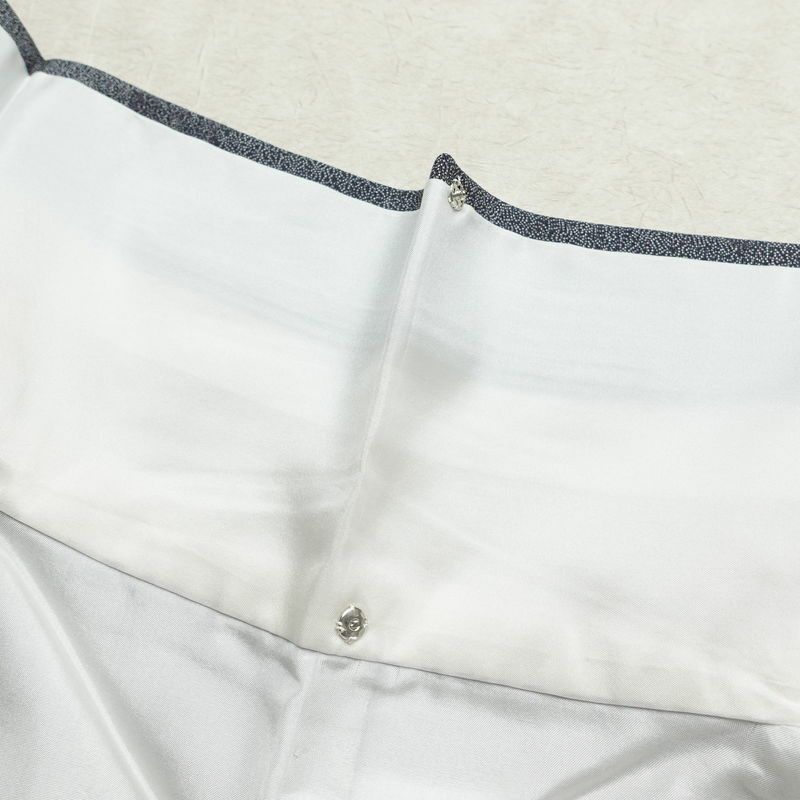 小紋 正絹 古典柄 袷仕立て 身丈158.5cm 裄丈64cm リサイクル着物 着物 青・紺_画像19