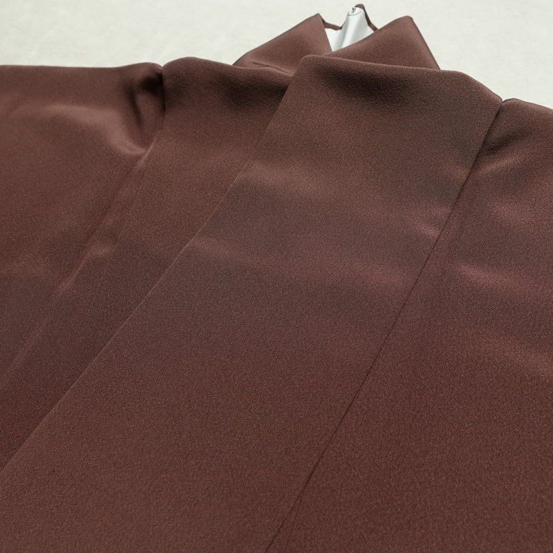 付け下げ 美品 縮緬 正絹 木の葉・植物柄 袷仕立て 身丈165cm 裄丈67cm リサイクル着物 着物 箔 共八掛 露芝 入学式 卒業式 七五三 お宮参り フォーマル 茶_画像17