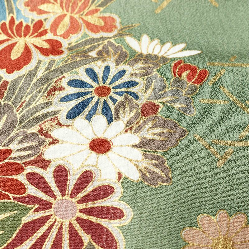 振袖 良品 正絹 古典柄 袷仕立て 身丈164.5cm 裄丈67cm リサイクル着物 着物 結婚式 成人式 二十歳 二十歳の集い フォーマル 華やか 多色使い_画像9