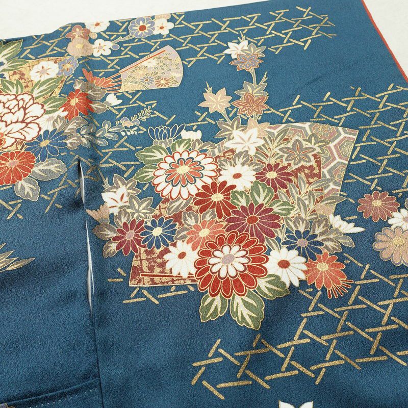 振袖 良品 正絹 古典柄 袷仕立て 身丈164.5cm 裄丈67cm リサイクル着物 着物 結婚式 成人式 二十歳 二十歳の集い フォーマル 華やか 多色使い_画像14