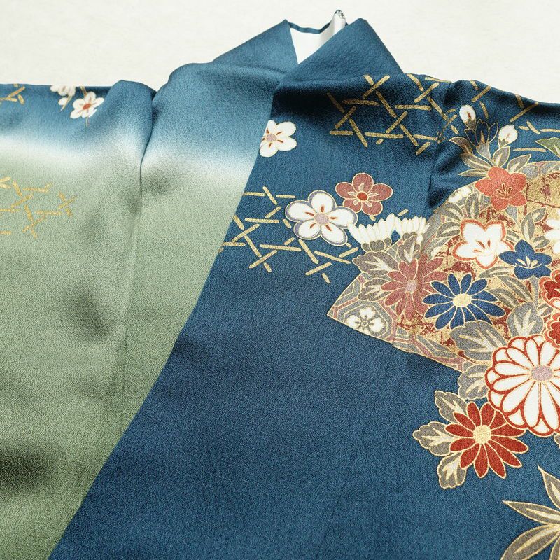 振袖 良品 正絹 古典柄 袷仕立て 身丈164.5cm 裄丈67cm リサイクル着物 着物 結婚式 成人式 二十歳 二十歳の集い フォーマル 華やか 多色使い_画像17