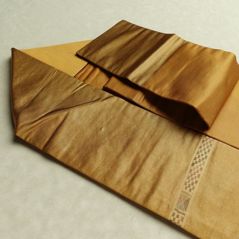 名古屋帯 太鼓柄 正絹 幾何学柄・抽象柄 名古屋仕立て なごや帯 リサイクル帯 帯 モダン 黄・黄土色_画像20
