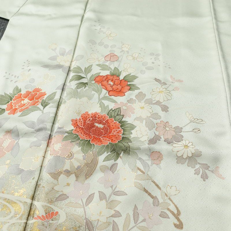 訪問着 しつけ糸付き 相良刺繍 綸子 正絹 花柄 袷仕立て 身丈164cm 裄丈65cm リサイクル着物 着物 箔 金彩 入学式 卒業式 結婚式 七五三 お宮参り フォーマル 菊 緑・うぐいす色_画像5