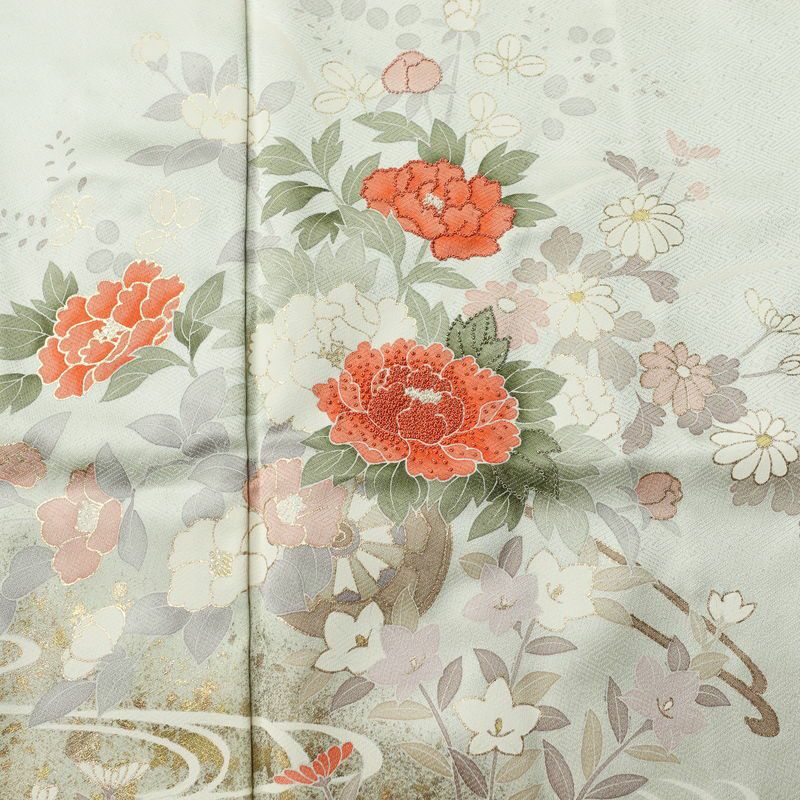 訪問着 しつけ糸付き 相良刺繍 綸子 正絹 花柄 袷仕立て 身丈164cm 裄丈65cm リサイクル着物 着物 箔 金彩 入学式 卒業式 結婚式 七五三 お宮参り フォーマル 菊 緑・うぐいす色_画像6