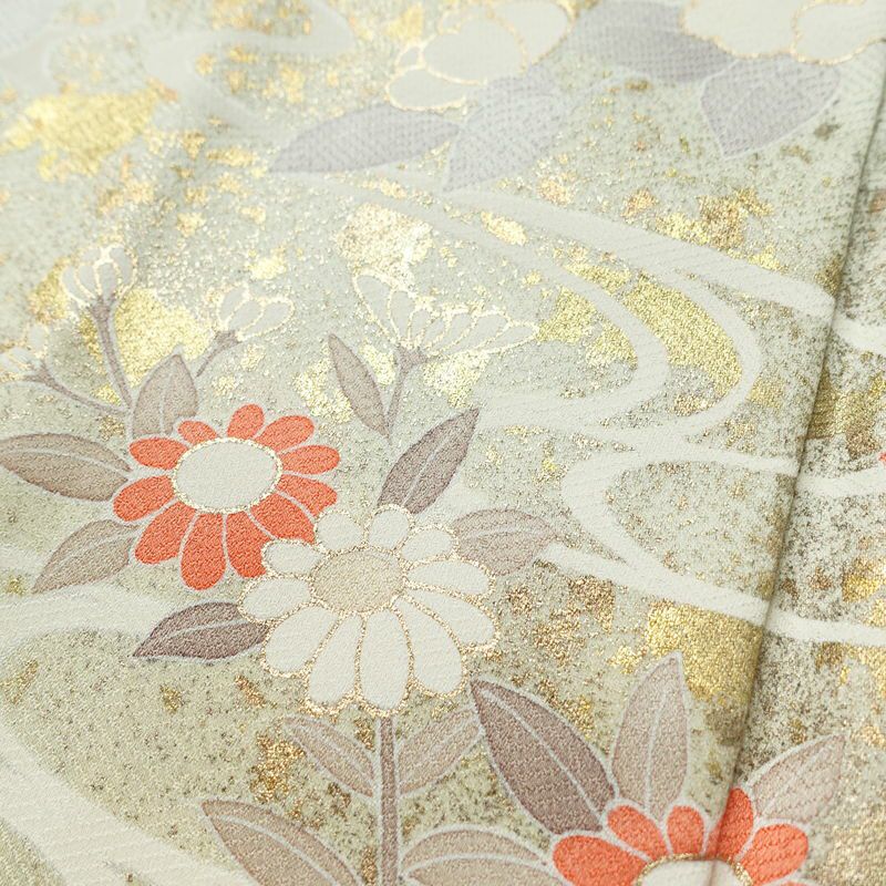 訪問着 しつけ糸付き 相良刺繍 綸子 正絹 花柄 袷仕立て 身丈164cm 裄丈65cm リサイクル着物 着物 箔 金彩 入学式 卒業式 結婚式 七五三 お宮参り フォーマル 菊 緑・うぐいす色_画像10