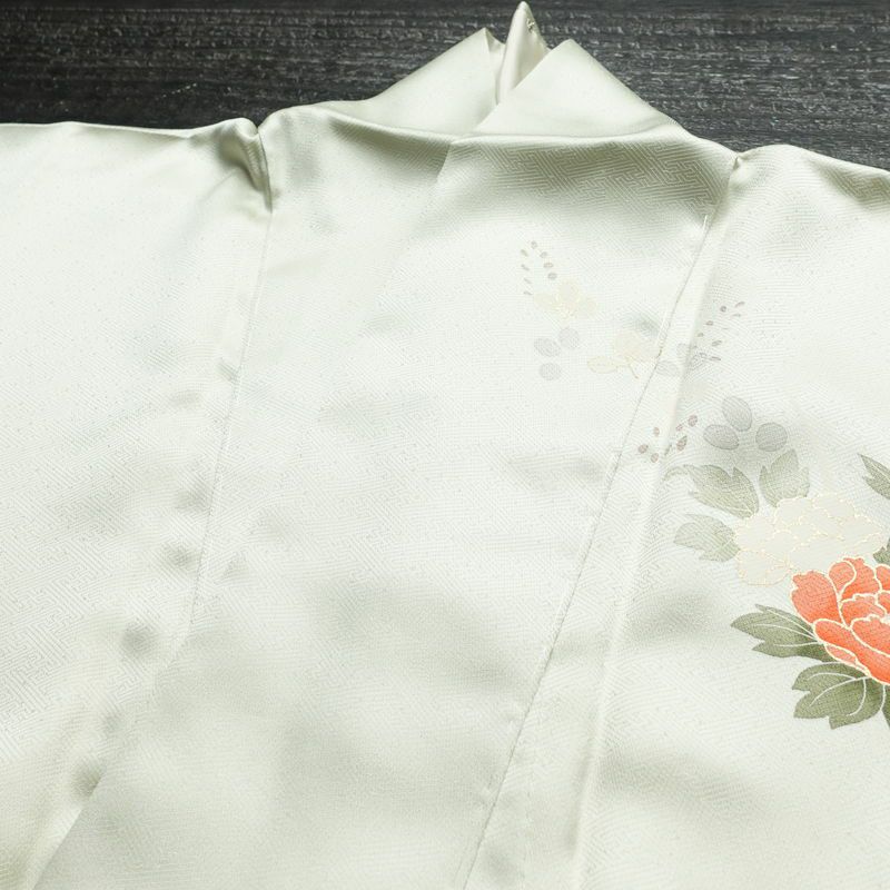 訪問着 しつけ糸付き 相良刺繍 綸子 正絹 花柄 袷仕立て 身丈164cm 裄丈65cm リサイクル着物 着物 箔 金彩 入学式 卒業式 結婚式 七五三 お宮参り フォーマル 菊 緑・うぐいす色_画像20