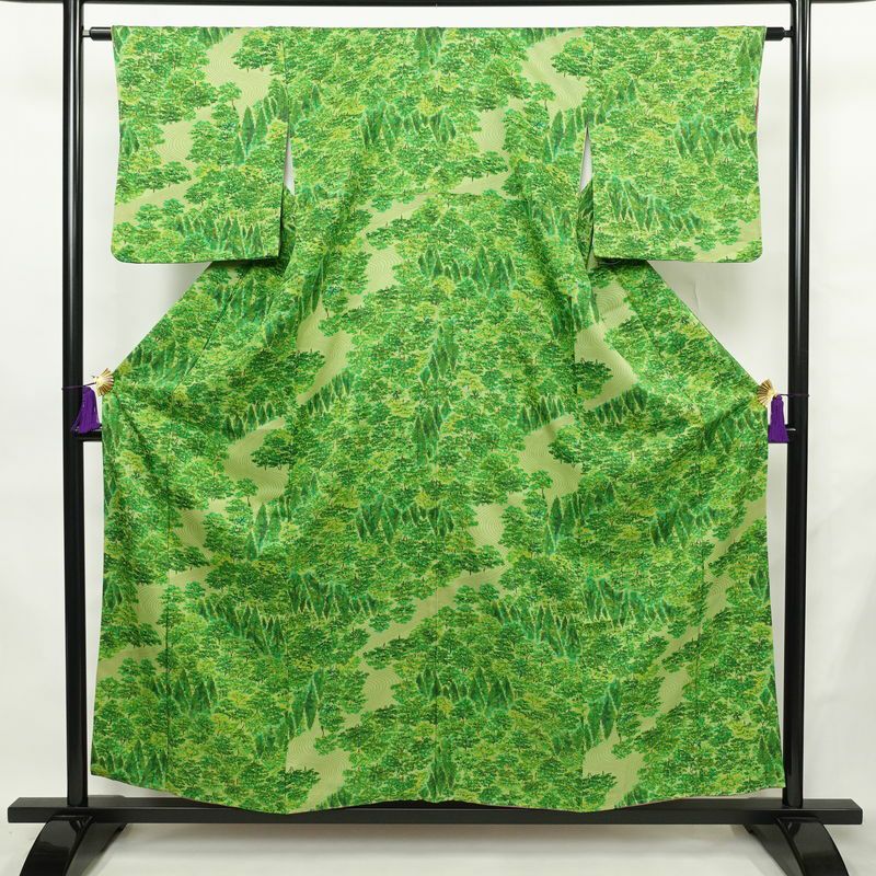 小紋 付下小紋 良品 しつけ糸付き 正絹 風景柄 袷仕立て 身丈156cm 裄丈62.5cm リサイクル着物 着物 緑・うぐいす色_画像1