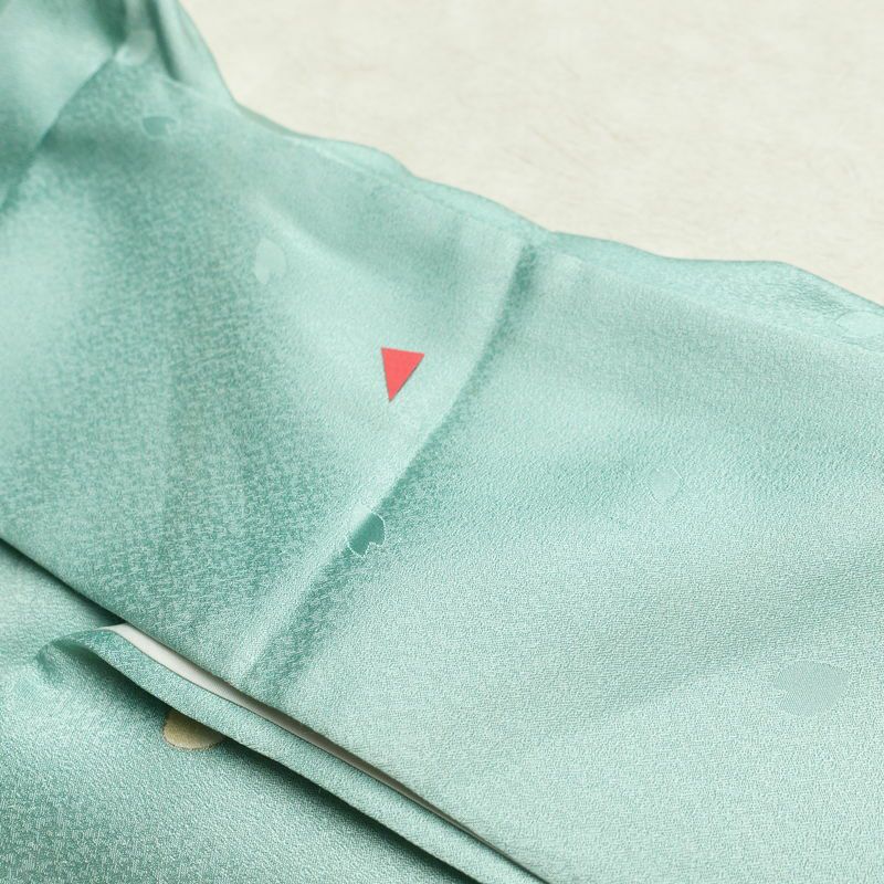 振袖 良品 金駒刺繍 正絹 花柄 袷仕立て 身丈164cm 裄丈68cm リサイクル着物 着物 箔 金彩 成人式 二十歳 二十歳の集い パーティー フォーマル 華やか 梅 萩 菊 ミントグリーン 緑・うぐいす色_画像19