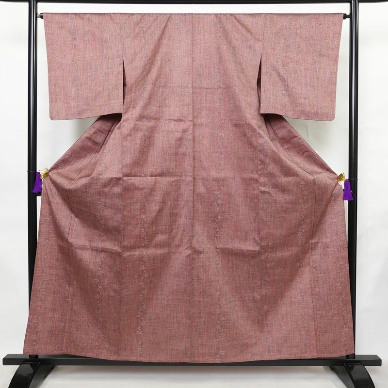 単衣 紬 バチ衿仕立て 正絹 縞柄・線柄 単衣仕立て 身丈158cm 裄丈65cm リサイクル着物 着物 紬地 ピンク_画像1