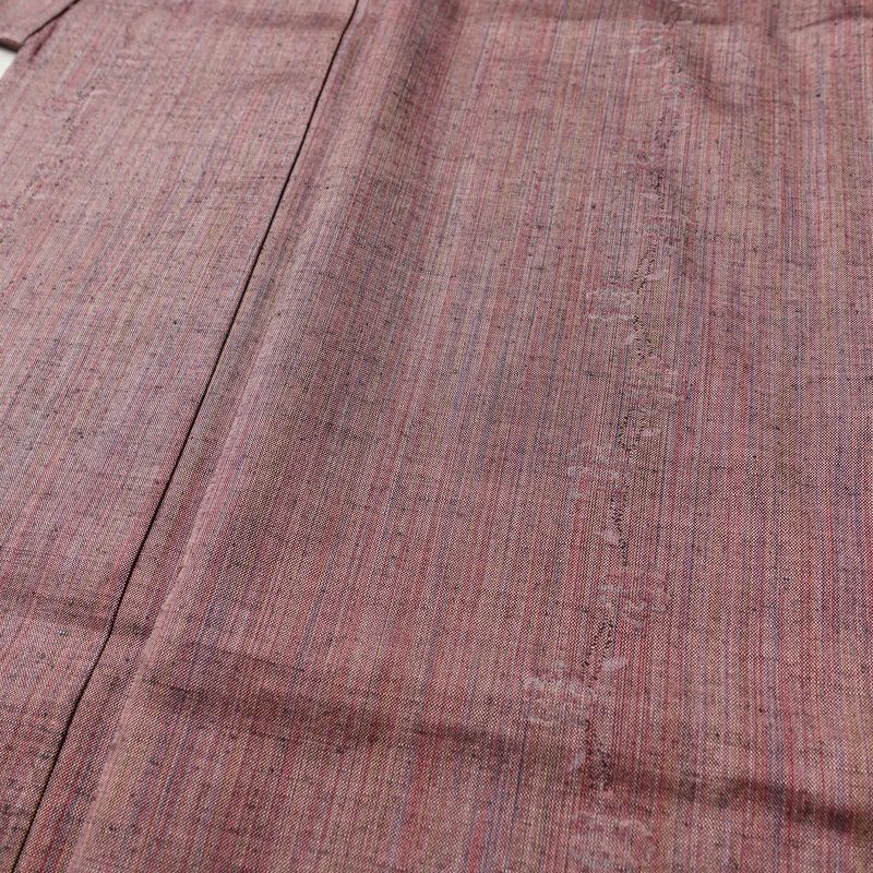 単衣 紬 バチ衿仕立て 正絹 縞柄・線柄 単衣仕立て 身丈158cm 裄丈65cm リサイクル着物 着物 紬地 ピンク_画像5