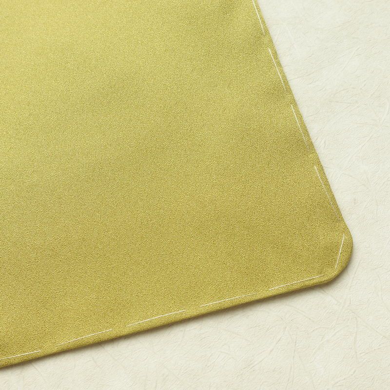 訪問着 美品 しつけ糸付き 正絹 木の葉・植物柄 袷仕立て 身丈157cm 裄丈64.5cm リサイクル着物 着物 箔 金彩 入学式 卒業式 七五三 お宮参り フォーマル 黄・黄土色_画像16