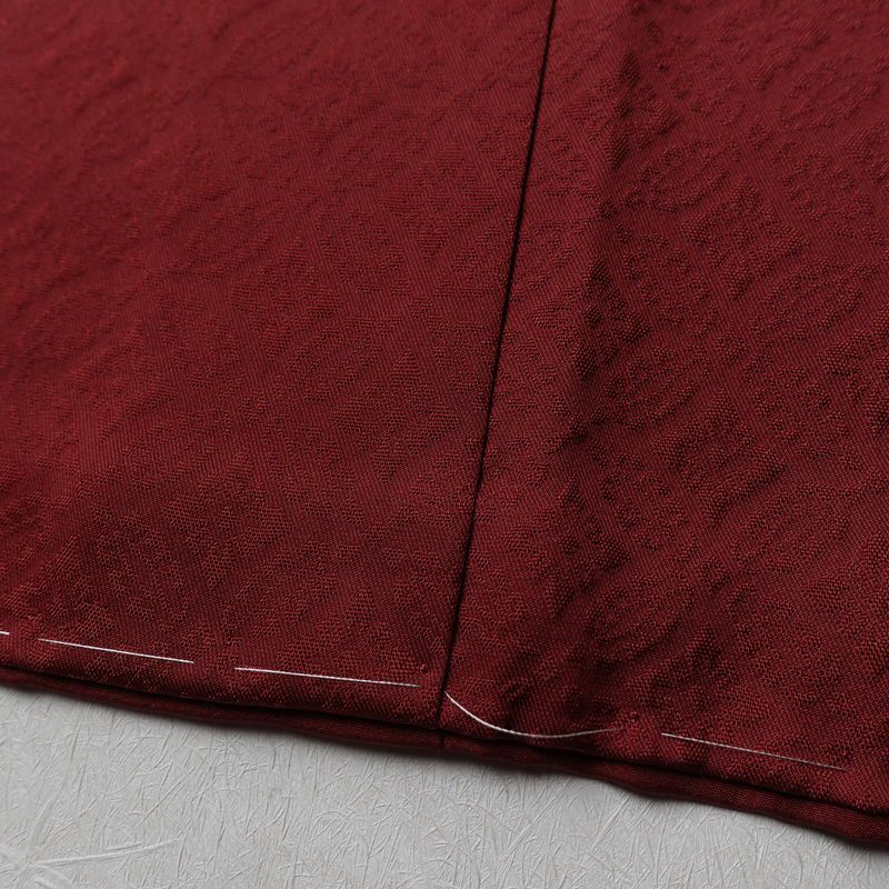 色無地 良品 しつけ糸付き 正絹 古典柄 袷仕立て 身丈167cm 裄丈67cm リサイクル着物 着物 お茶会 小豆・エンジ_画像11